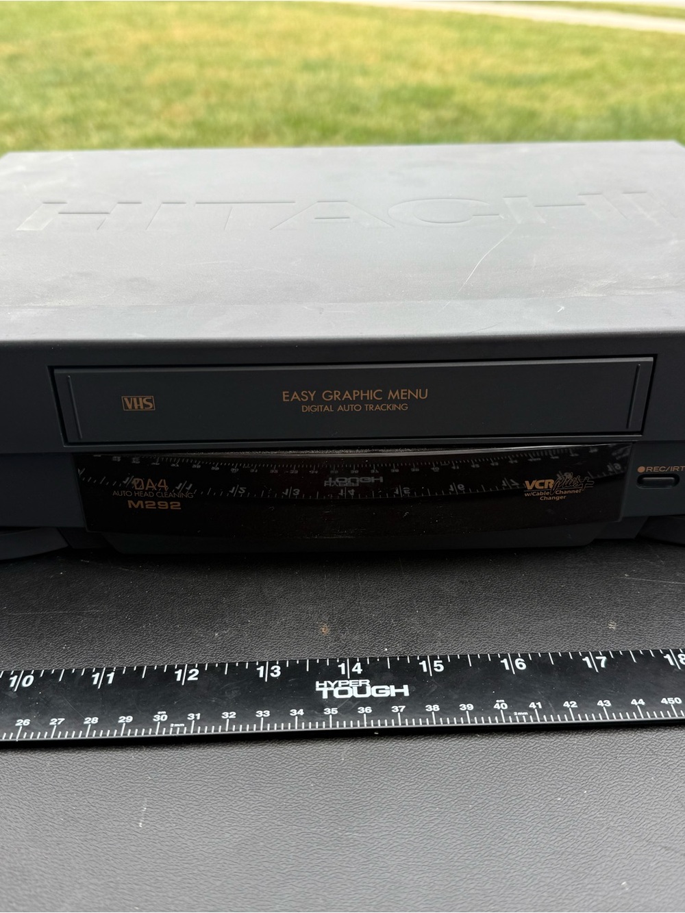 Hitachi VCR VT-M292A VHS/VCR Auto Clean 4 Head NO REMOTE WORKS
